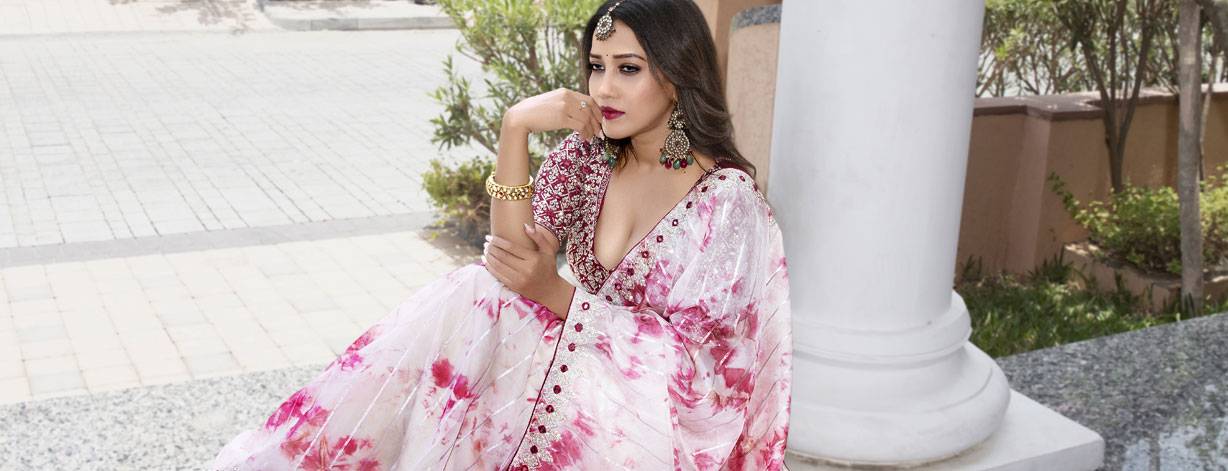 30 Latest Farewell Saree Ideas For Women In 2023